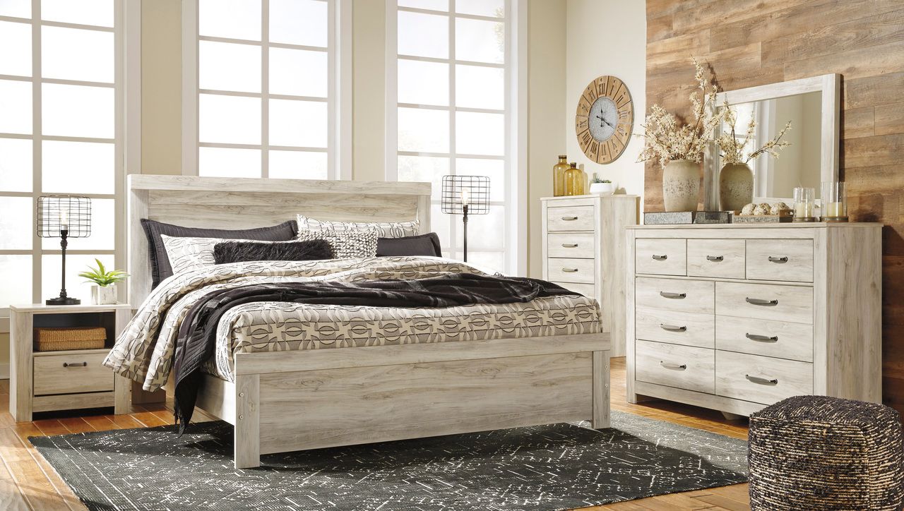 Bellaby White Dresser B33131