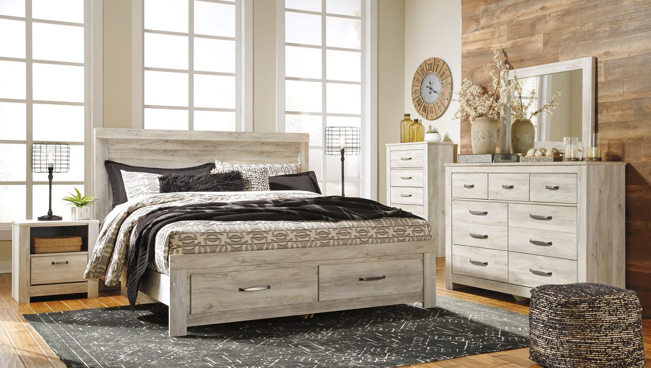 Bellaby White Dresser B33131