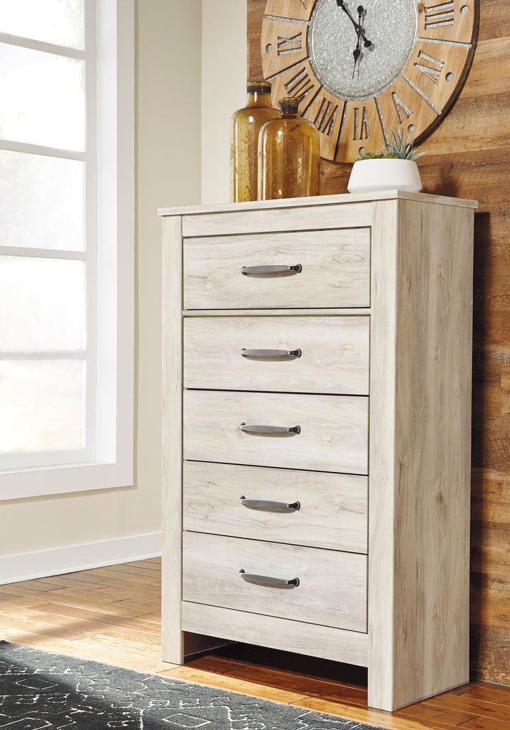 Bellaby White Five Drawer Chest B33146