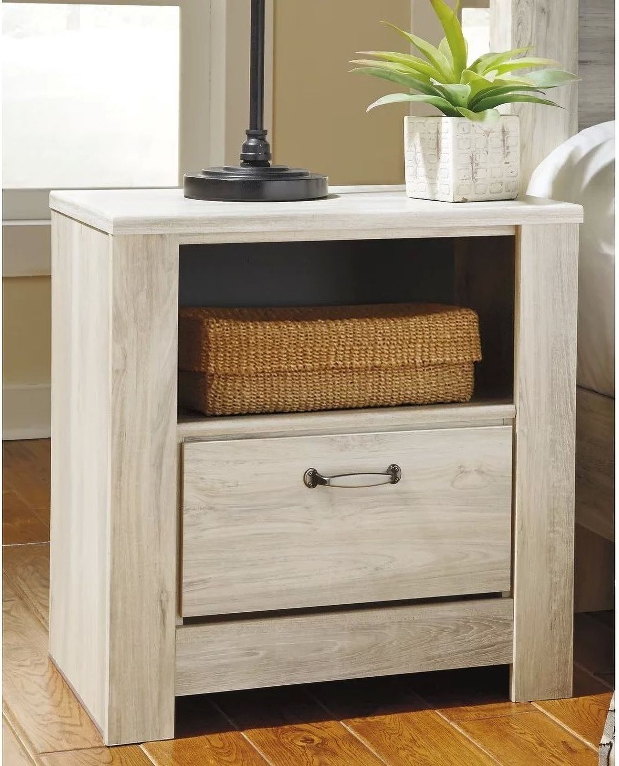 Bellaby White One Drawer Nightstand B33191