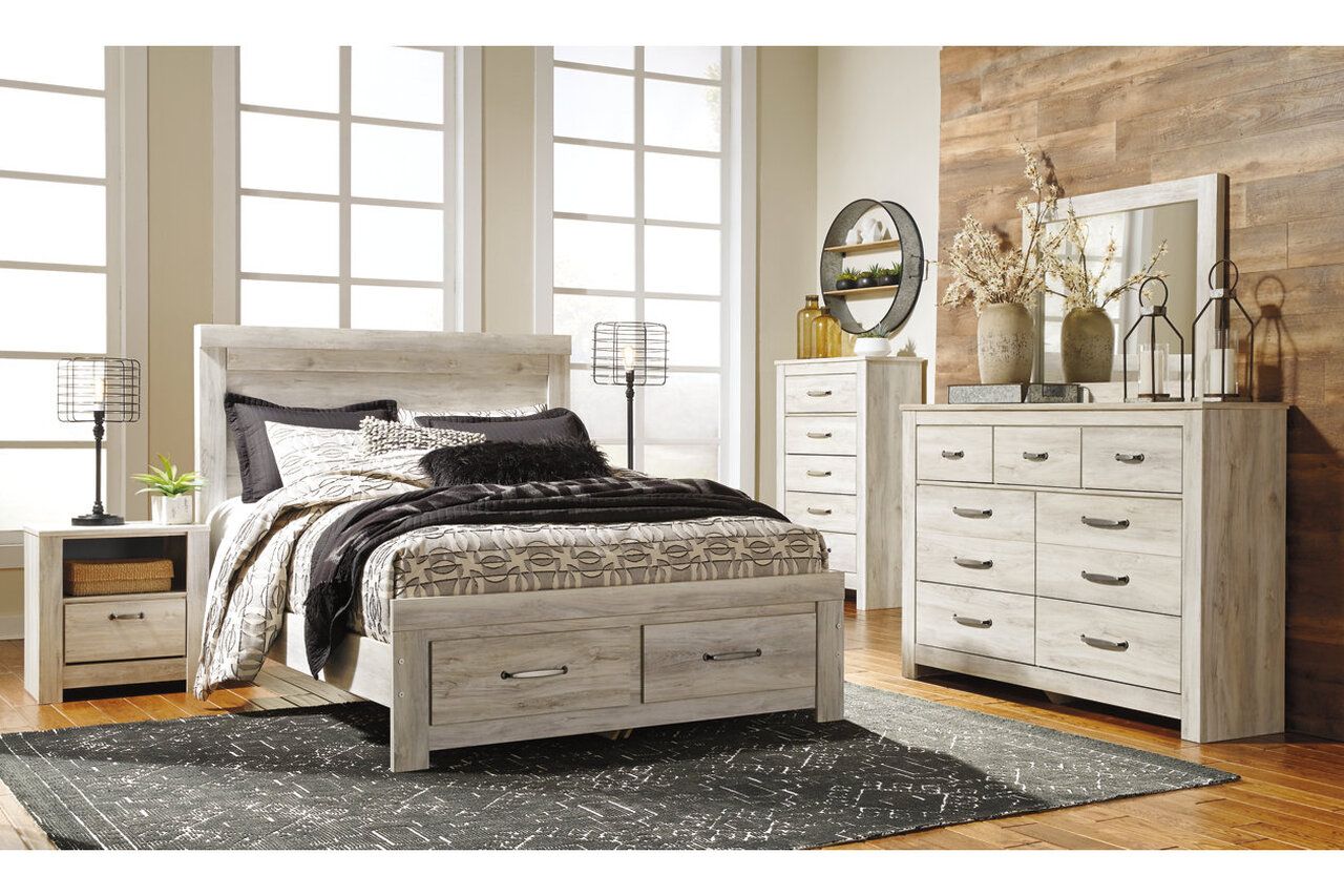 Bellaby White Queen Panel Bed B331B2