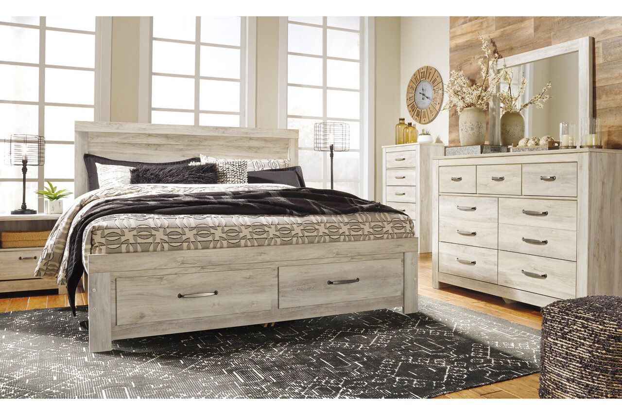 Bellaby White King Panel Bed B331B8