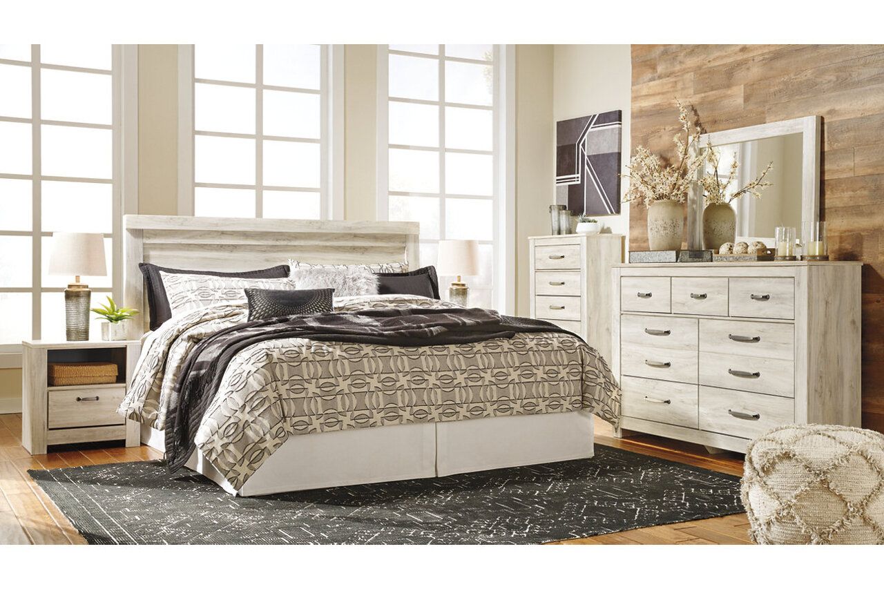 Bellaby White King Panel Bed B331B8