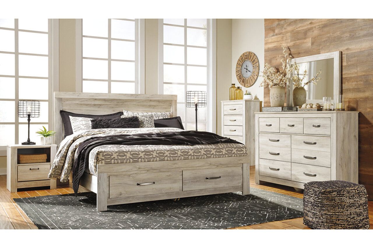 Bellaby White King Panel Bed B331B8