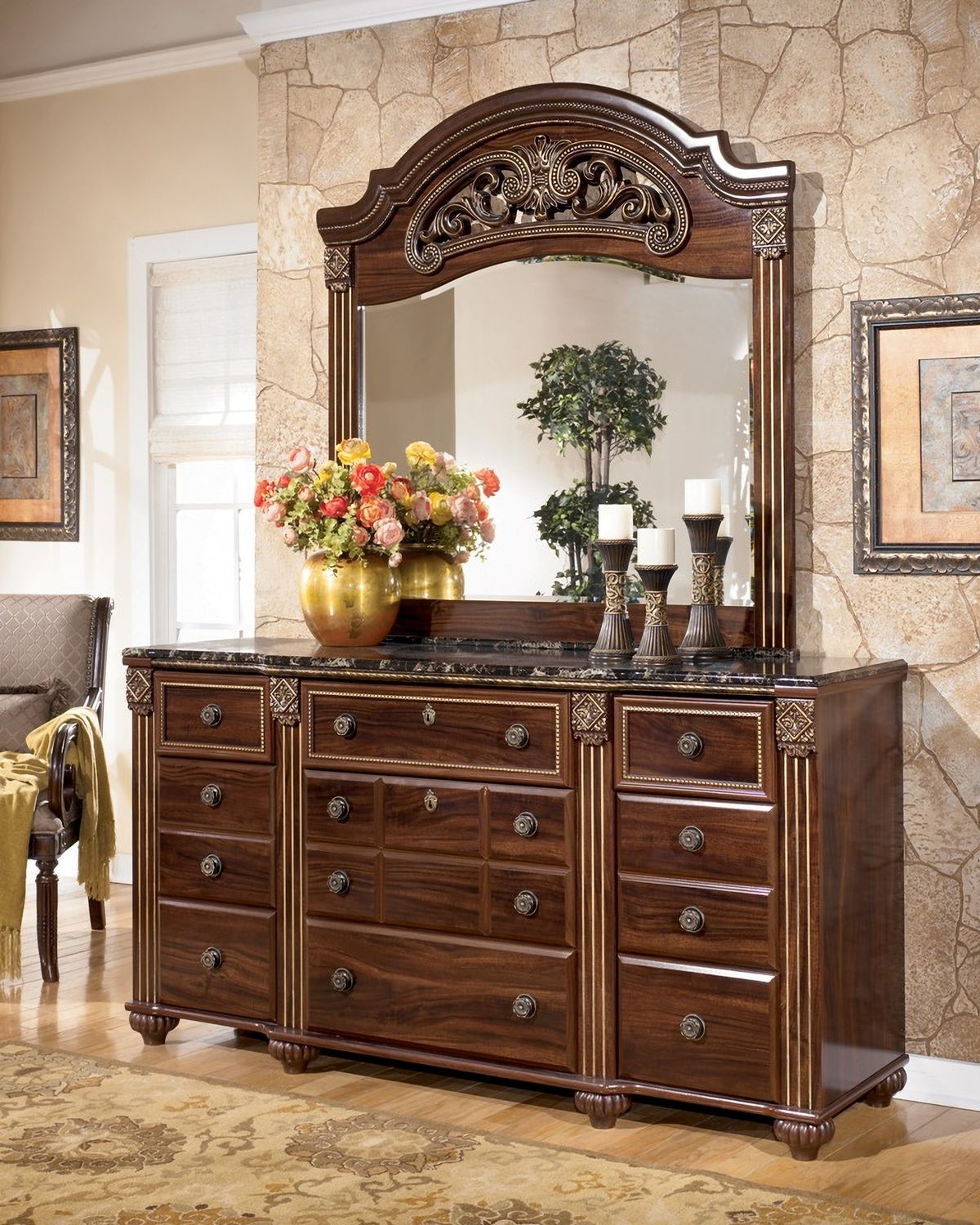 Gabriela Mirror B34736