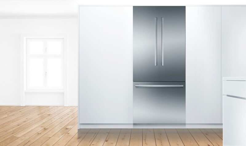Benchmark Built-in Bottom Freezer Refrigerator 36'' flat hinge B36BT935NS