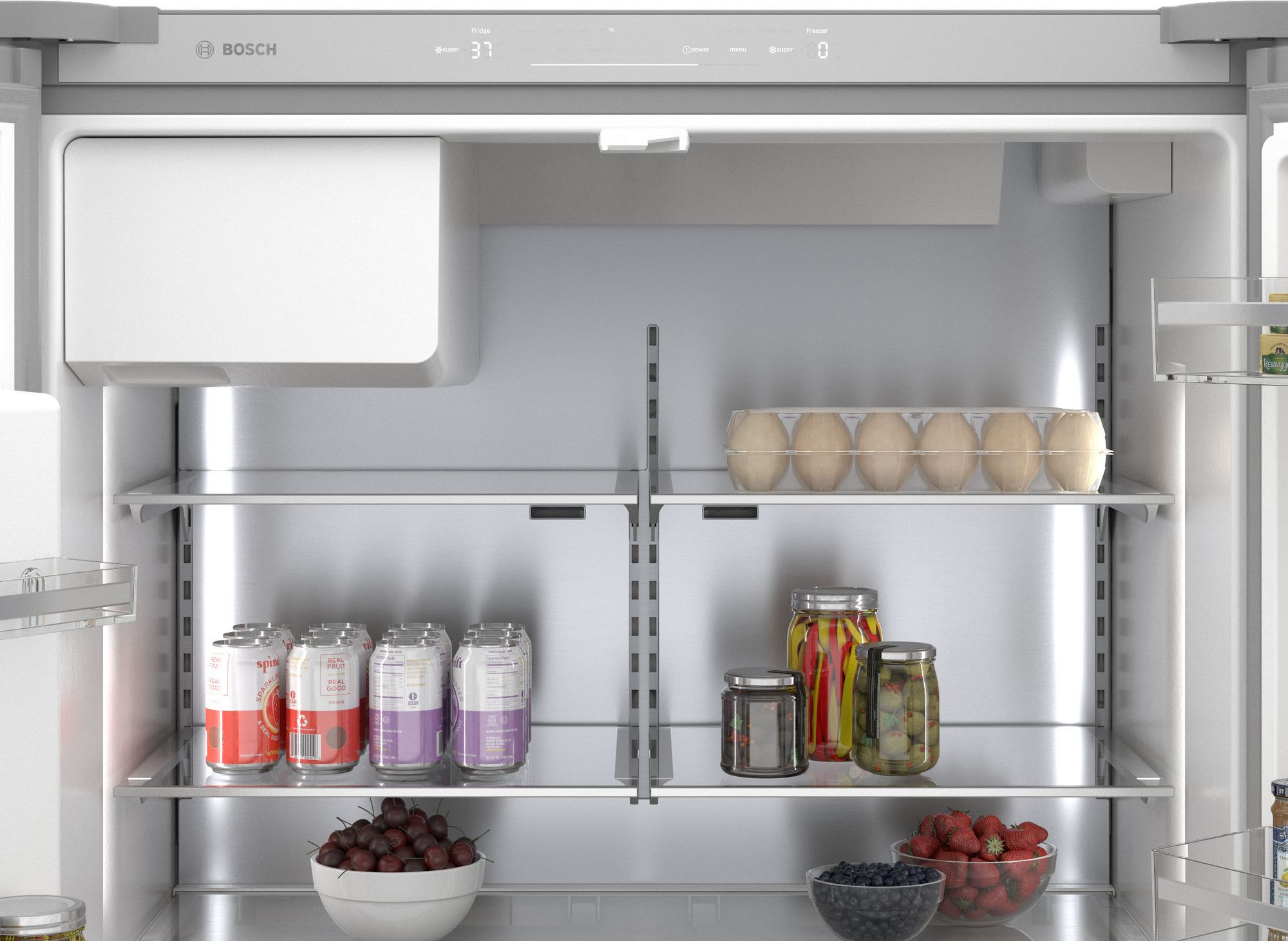 500 Series French Door Bottom Mount Refrigerator 36'' Easy clean B36CD50SNS