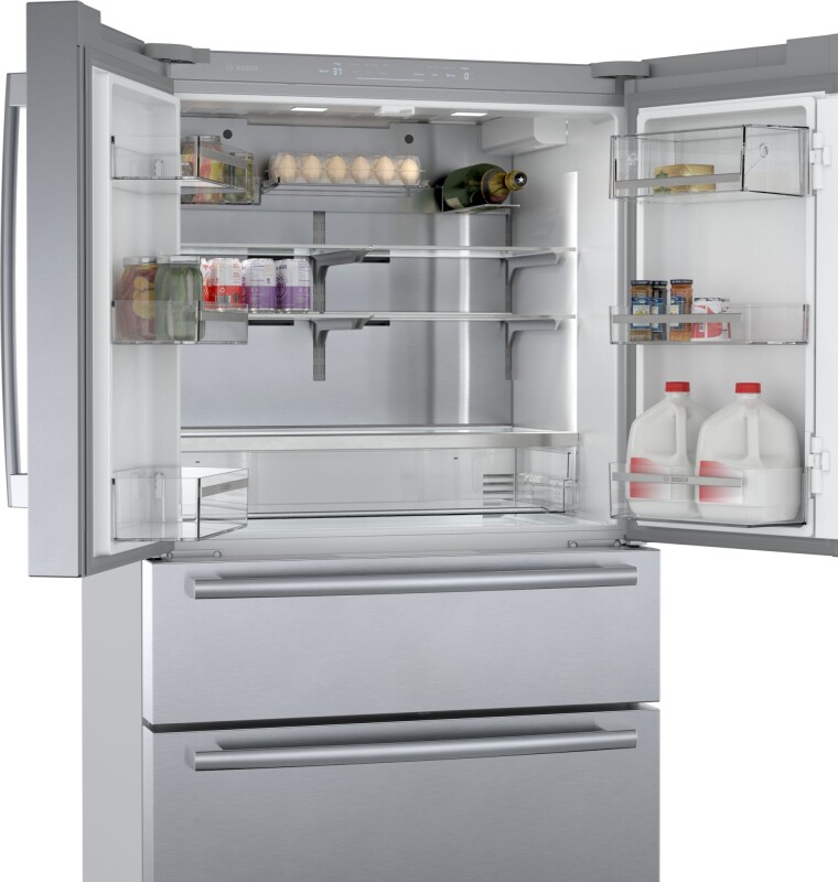 800 Series French Door Bottom Mount Refrigerator 36'' Easy clean B36CL80SNS