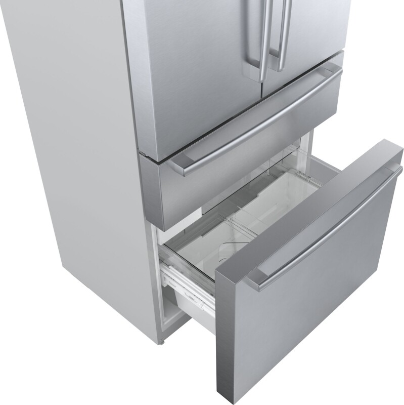 800 Series French Door Bottom Mount Refrigerator 36'' Easy clean B36CL80SNS