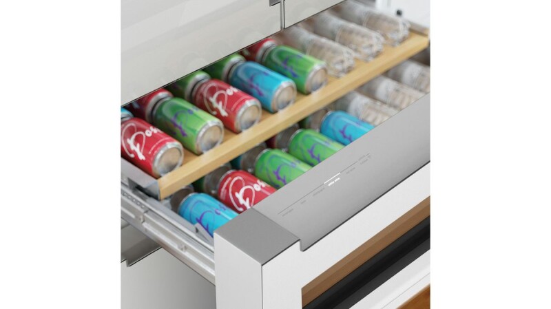 800 Series French Door Bottom Mount Refrigerator, Glass door 36'' B36CL81ENW