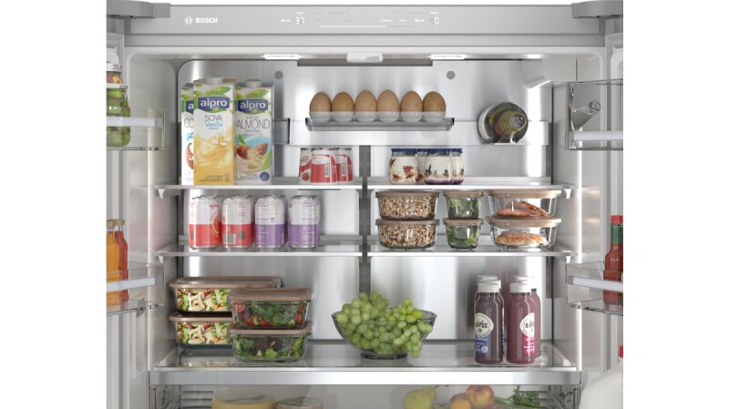 800 Series French Door Bottom Mount Refrigerator, Glass door 36'' B36CL81ENW