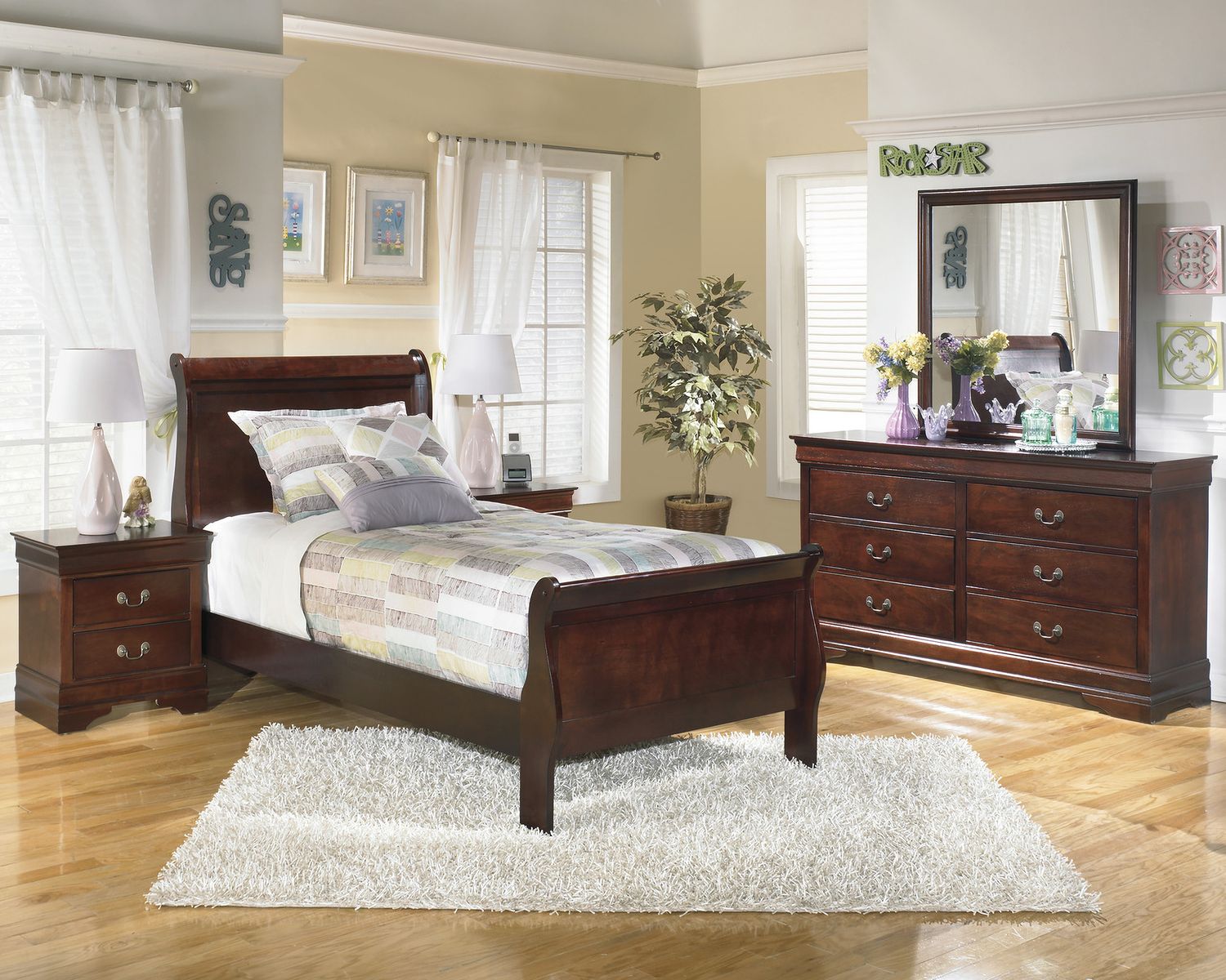 Alisdair Dresser B37631