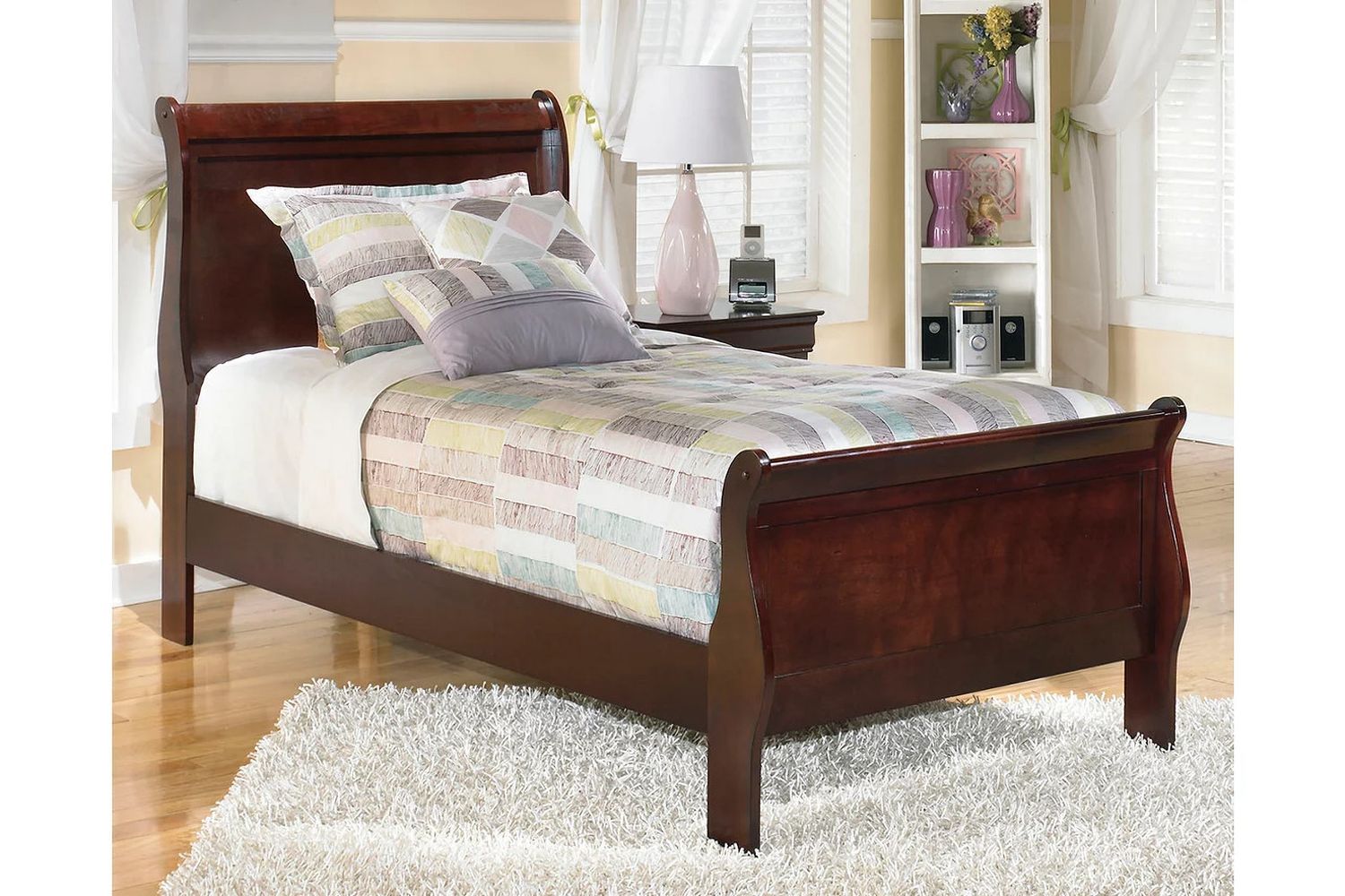 Alisdair Twin Sleigh Bed B376B5