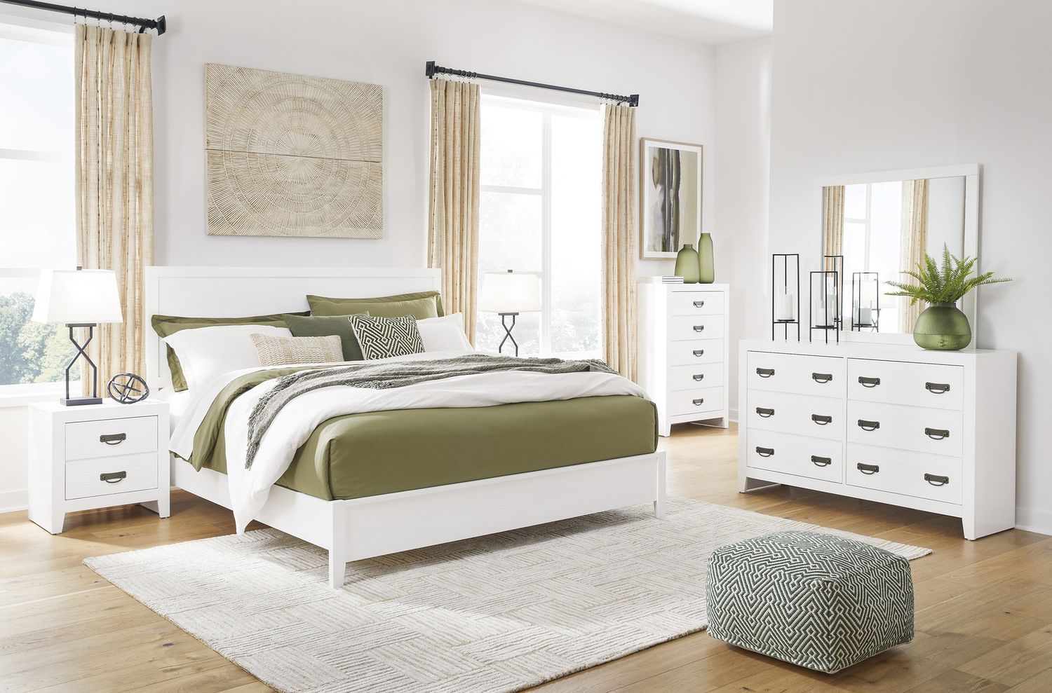 Binterglen Dresser In White B42731