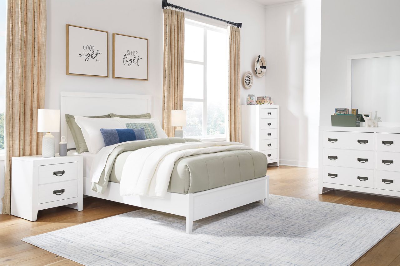 Binterglen Full Panel Bed In White B427B4