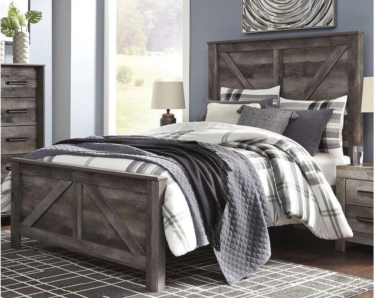 Wynnlow Crossbuck Panel Bed (Queen) B440B9