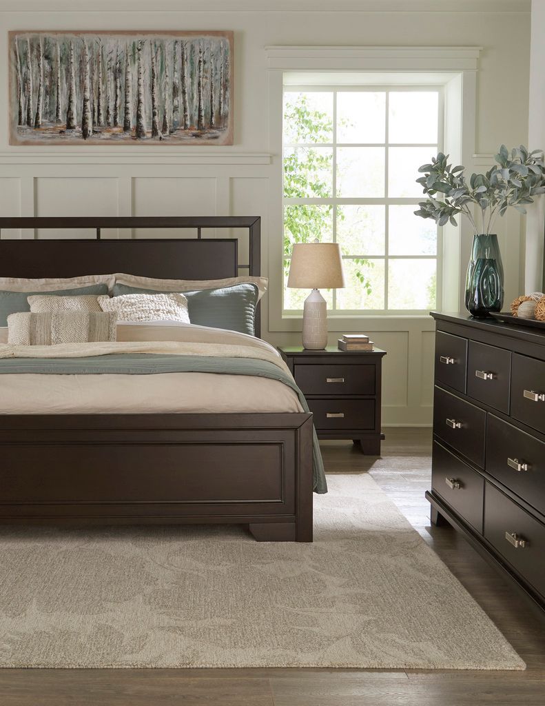 Covetown King Panel Bed In Dark Brown B441B8
