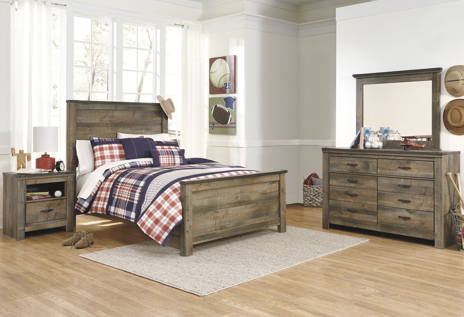 Trinell Brown Bedroom Mirror B44626