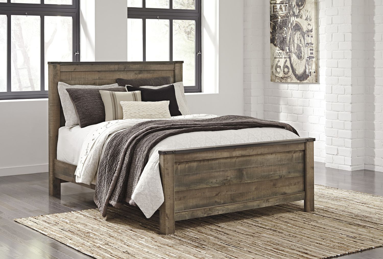 Trinell Queen Panel Headboard In Brown B44657