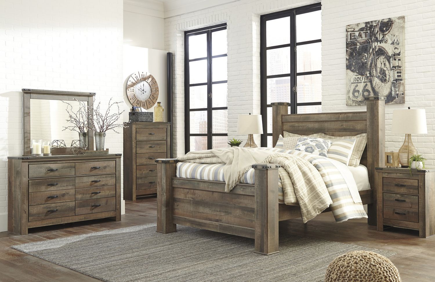 Trinell Brown Two Drawer Night Stand B44692