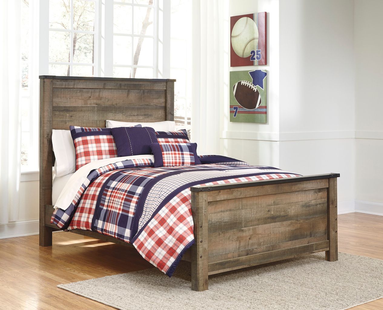 Trinell Brown Full Panel Bed with Underbed Storage B446B9