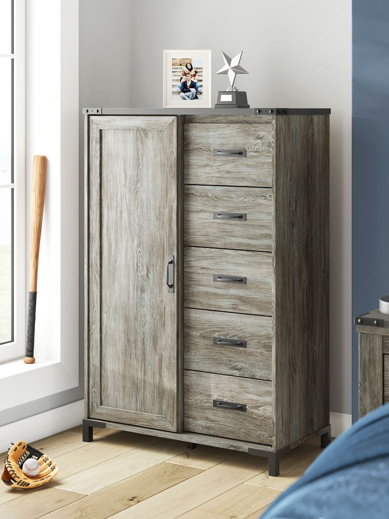 Frandern Dressing Chest In Gray B448048