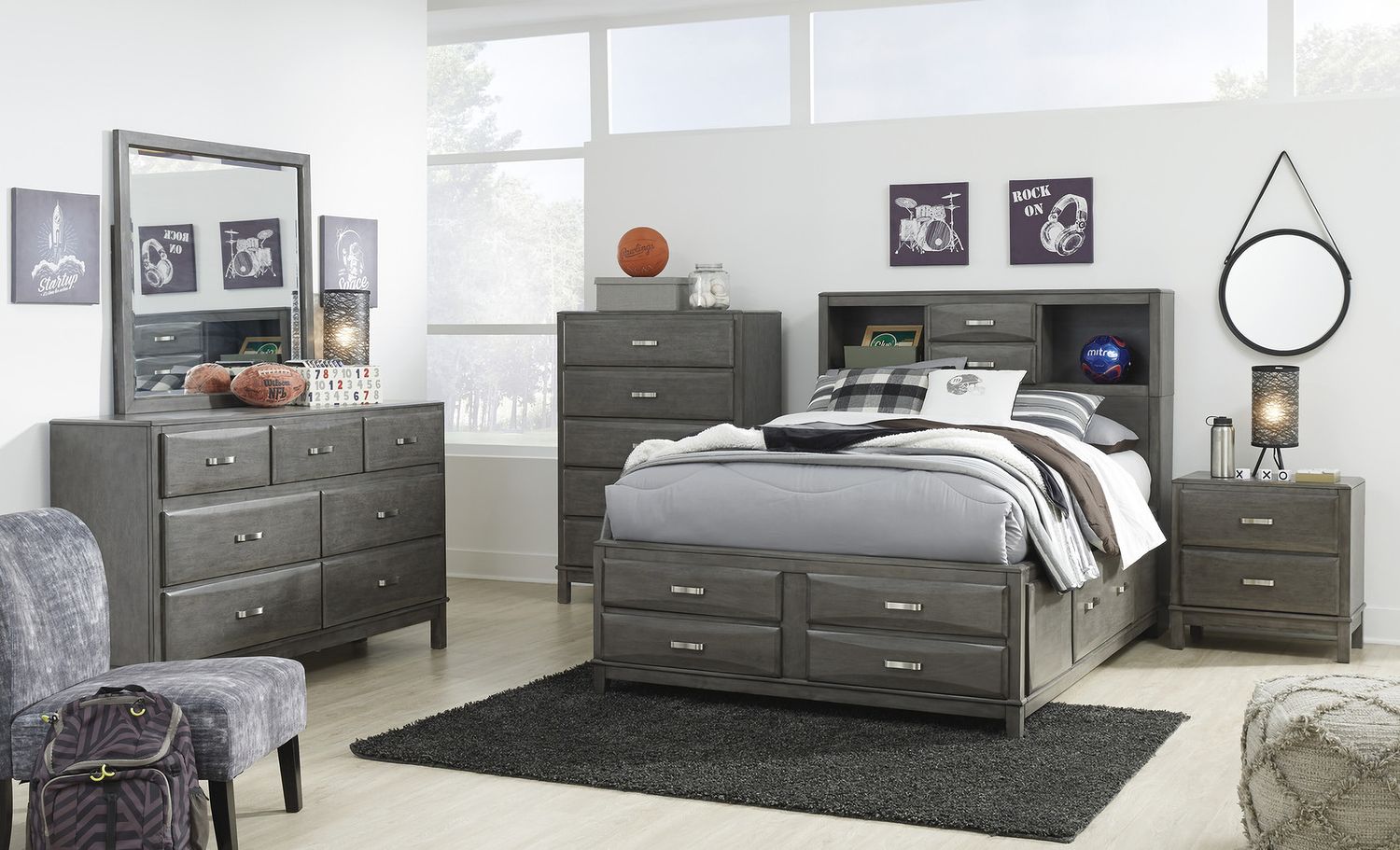 Caitbrook Gray Bedroom Mirror B47636