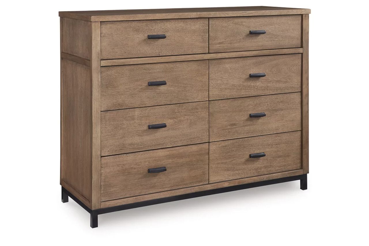 Tomtyn Dresser In Light Brown B62231