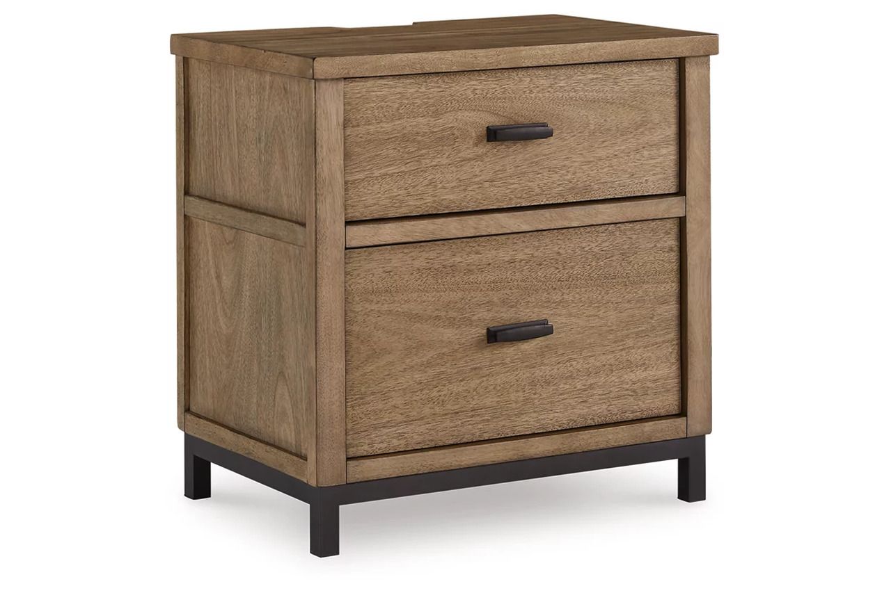 Tomtyn Nightstand In Light Brown B62292