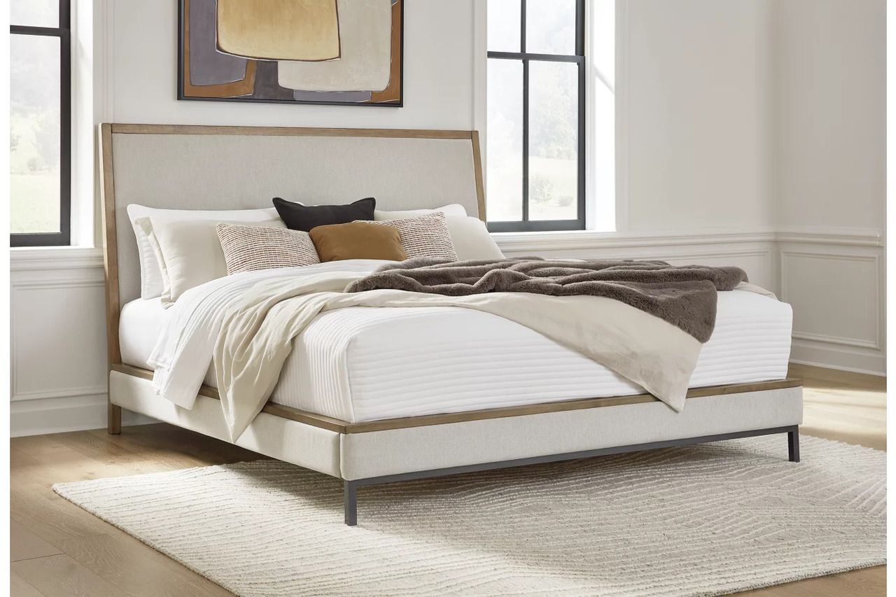 Tomtyn California King Upholstered Bed In Light Brown B622B5