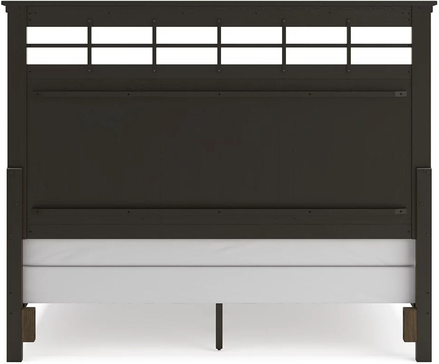 Shawbeck King Panel Bed In Dark Brown B625B4