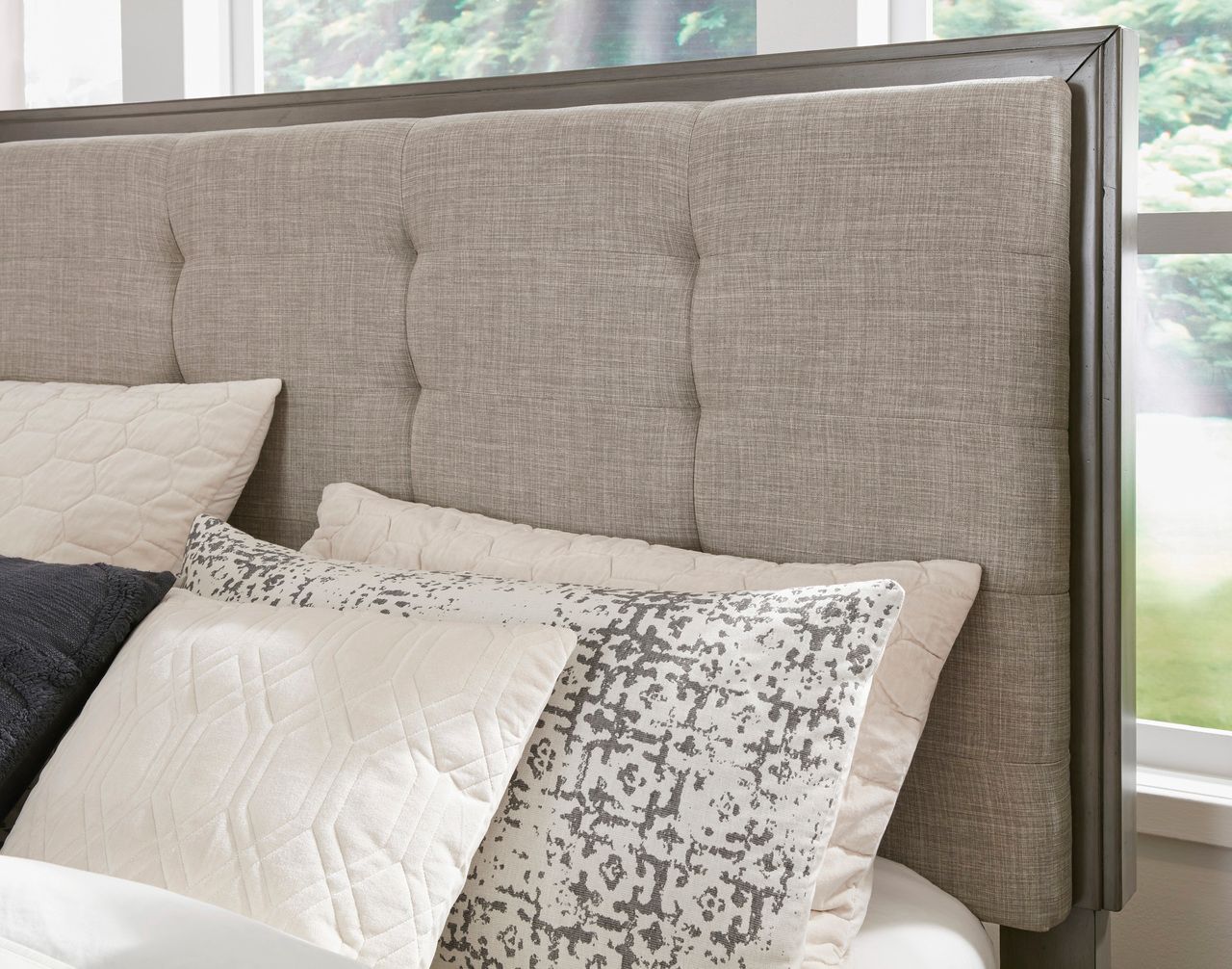 Hallanden King/California King Upholstered Panel Headboard In Grey/Taupe B64958