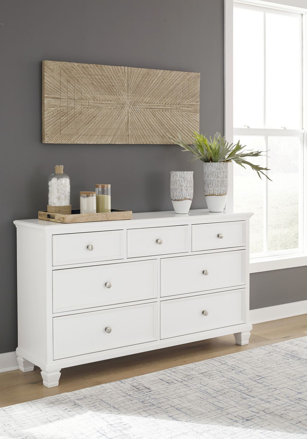 Fortman White Dresser B68031