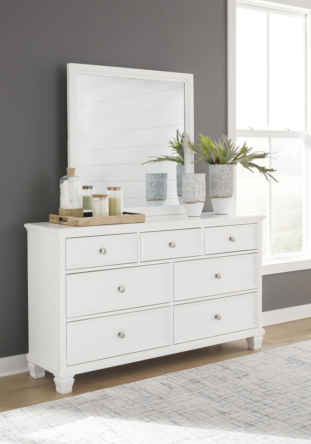 Fortman White Dresser B68031