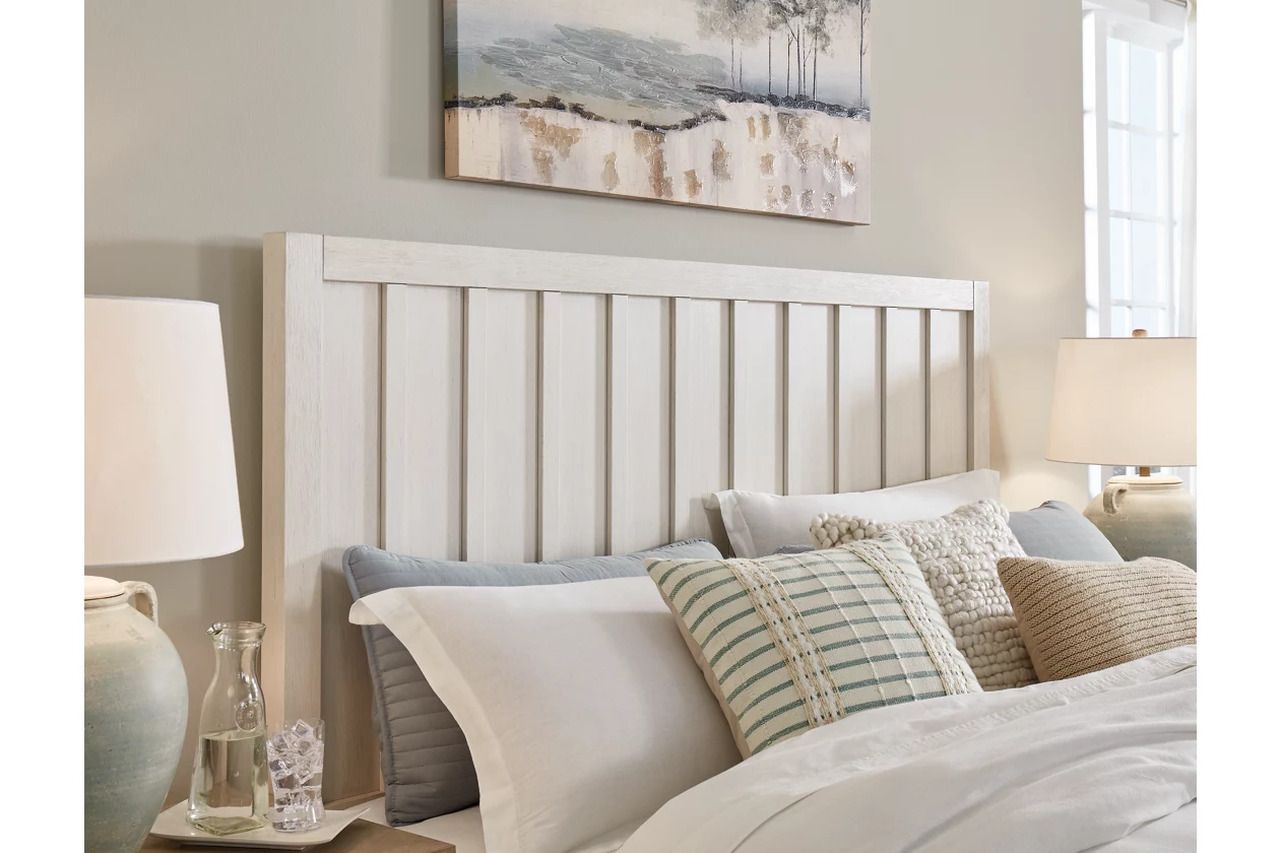 Shaybrock King Panel Bed In Antique White B683B6