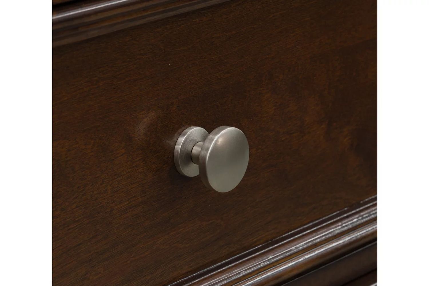 Danabrin Brown Dresser B68531