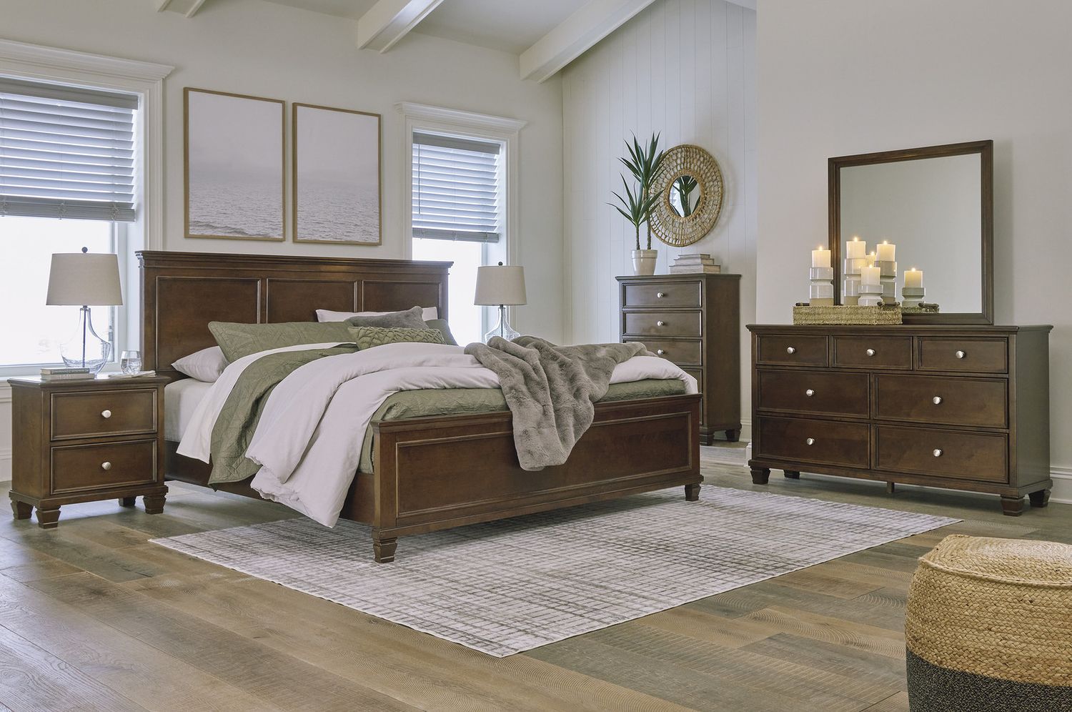Danabrin Brown Bedroom Mirror B68536