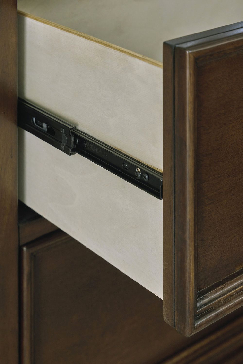 Danabrin Brown Five Drawer Chest B68546