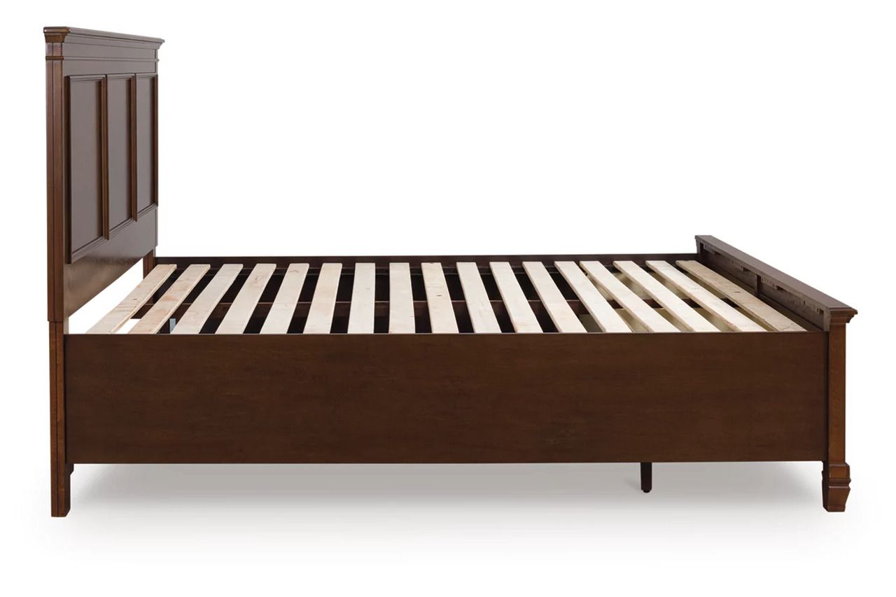 Danabrin King Panel Storage Bed In Brown B685B18