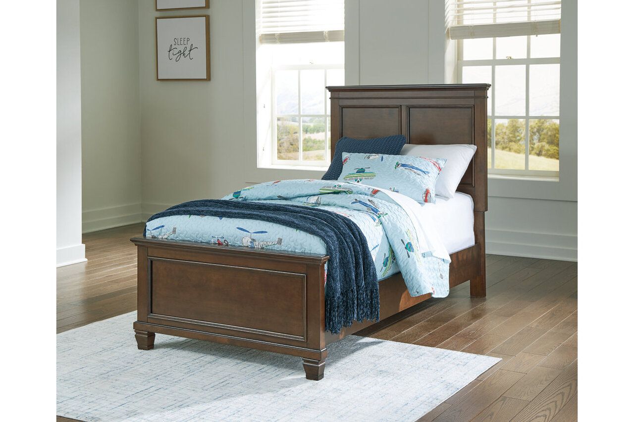 Danabrin Rich Brown Cherry Twin Panel Bed B685B6