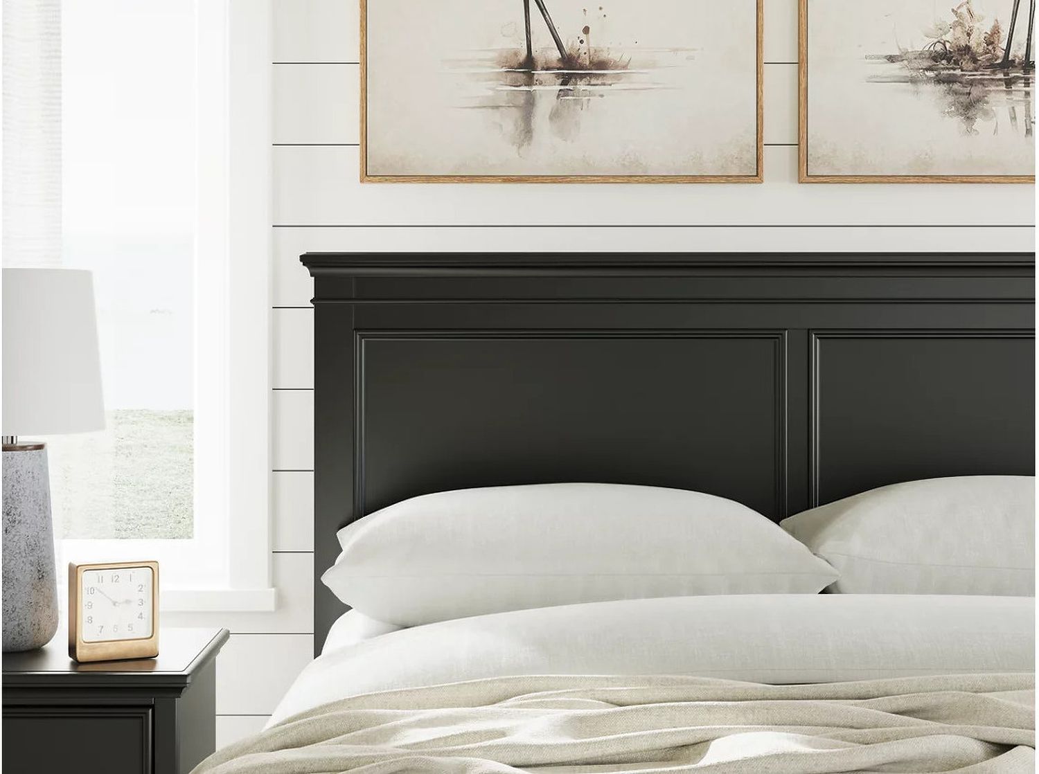 Lanolee Queen Panel Storage Bed In Black B687B17