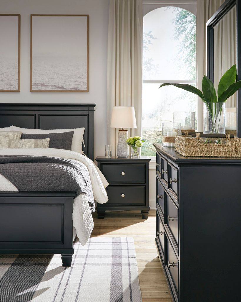 Lanolee King Panel Bed In Black B687B8