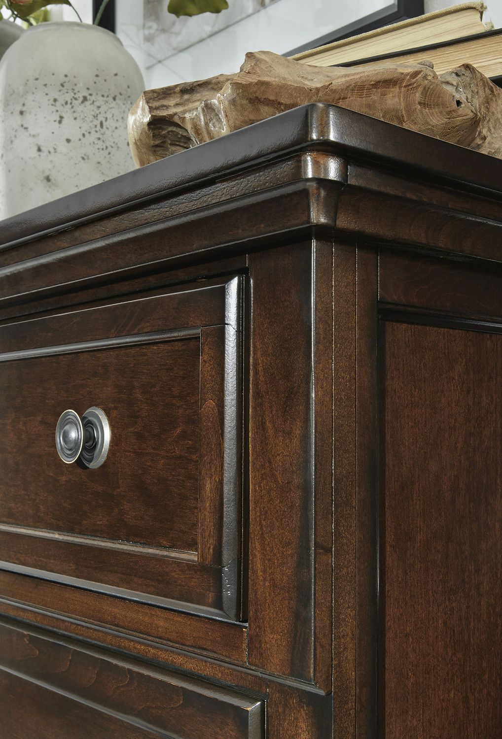 Porter Rustic Brown Chest B69746