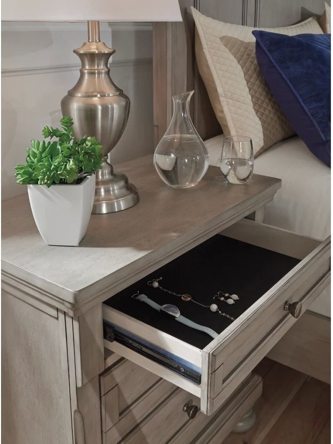 Lettner Light Gray 2 Drawer Nightstand B73392