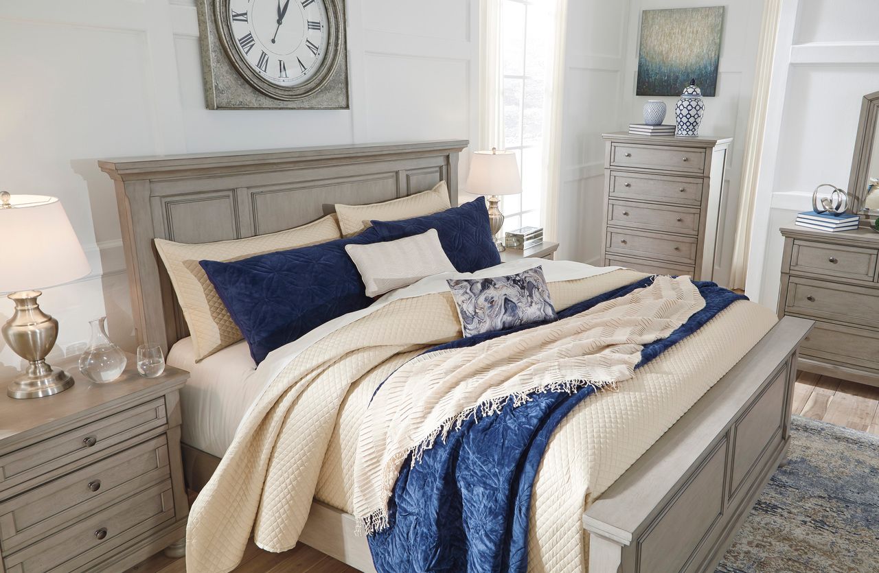 Ashley Furniture Lettner King Panel Storage Bed B733B33