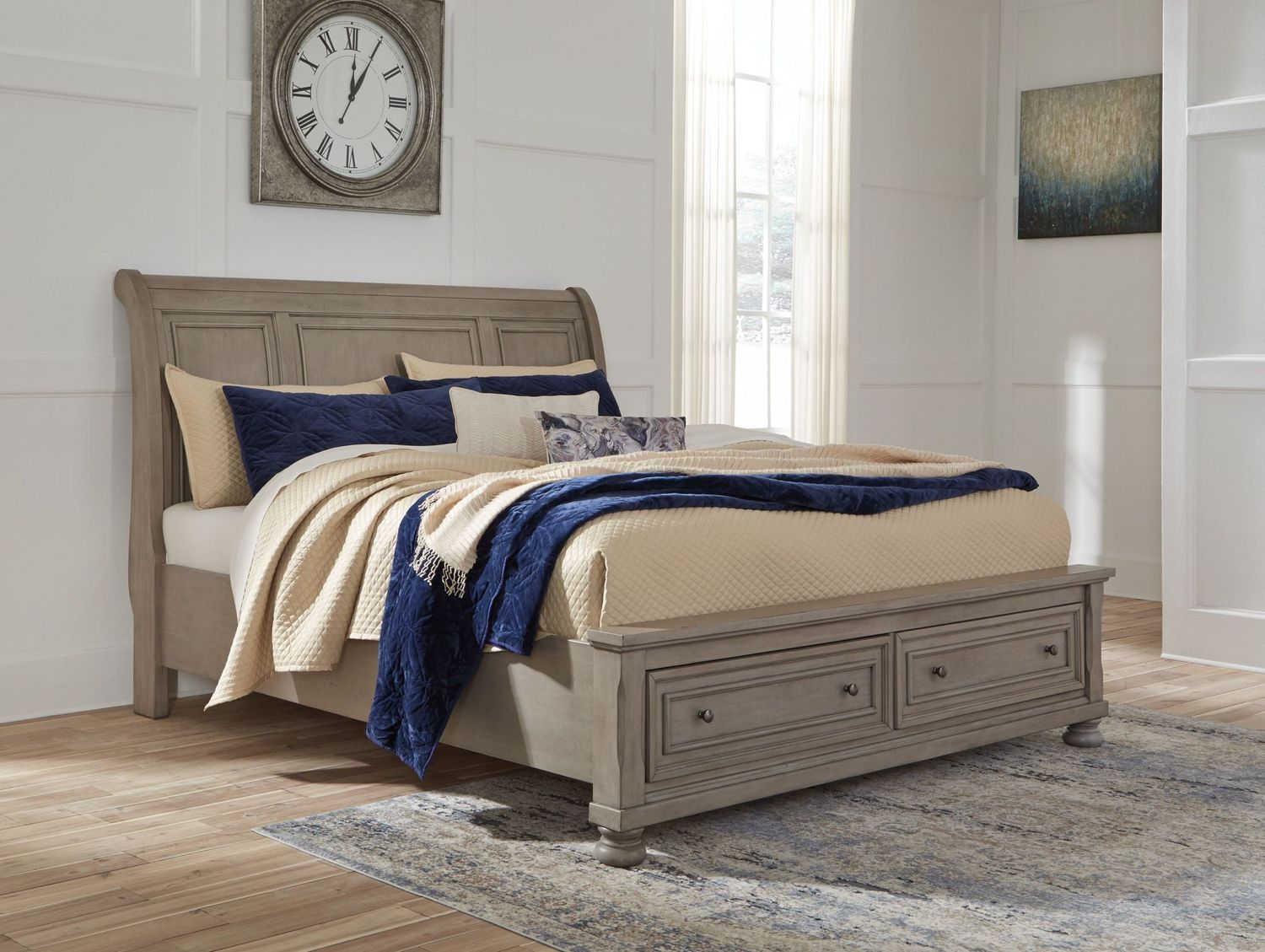 Lettner Light Gray King Sleigh Bed B733B8