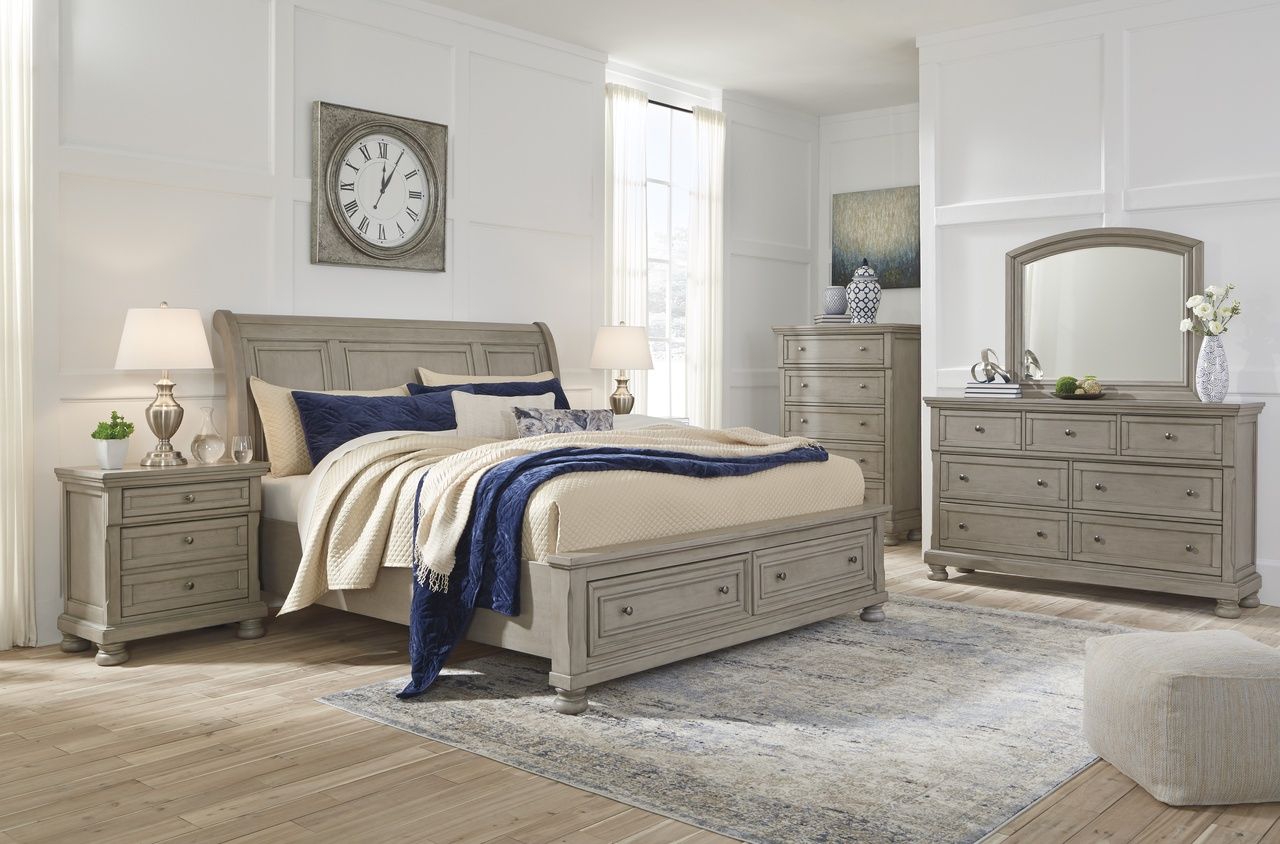 Lettner Light Gray Cal. King Sleigh Bed B733B9