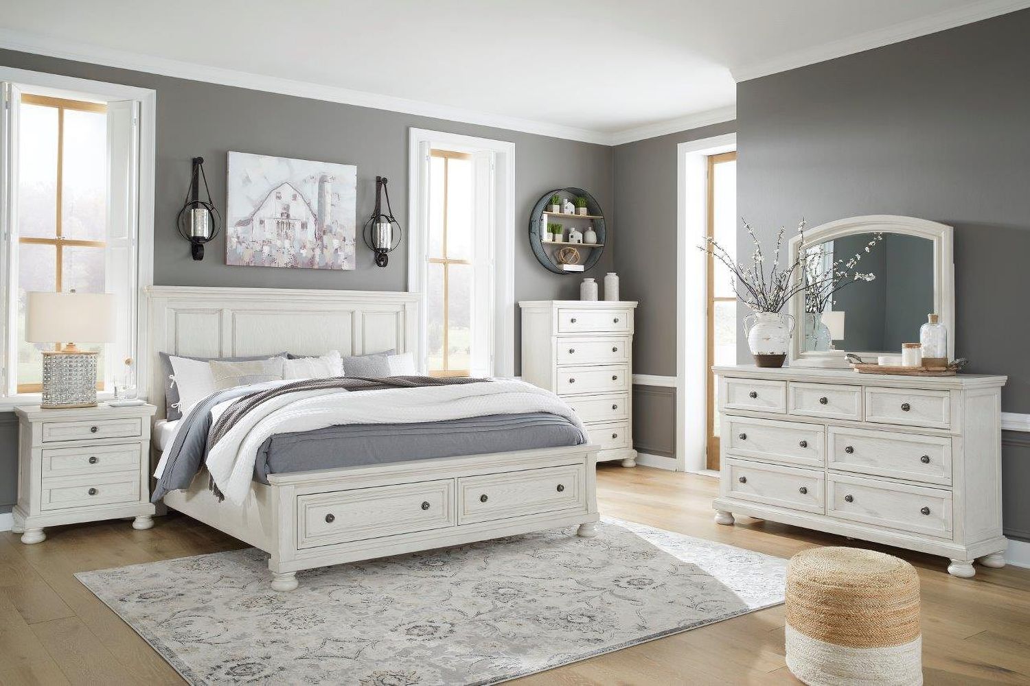 Robbinsdale Antique White Five Drawer Chest B74246