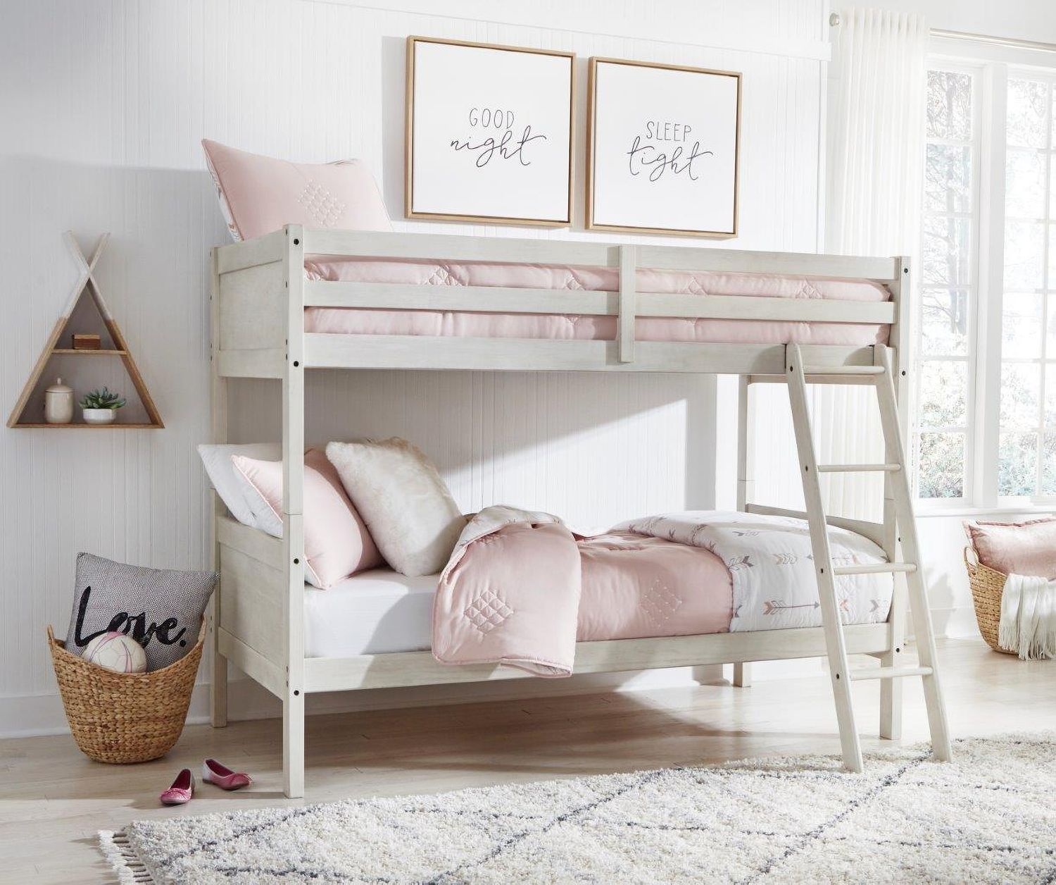Robbinsdale Antique White Twin Over Twin Bunk Bed With Ladder B74259
