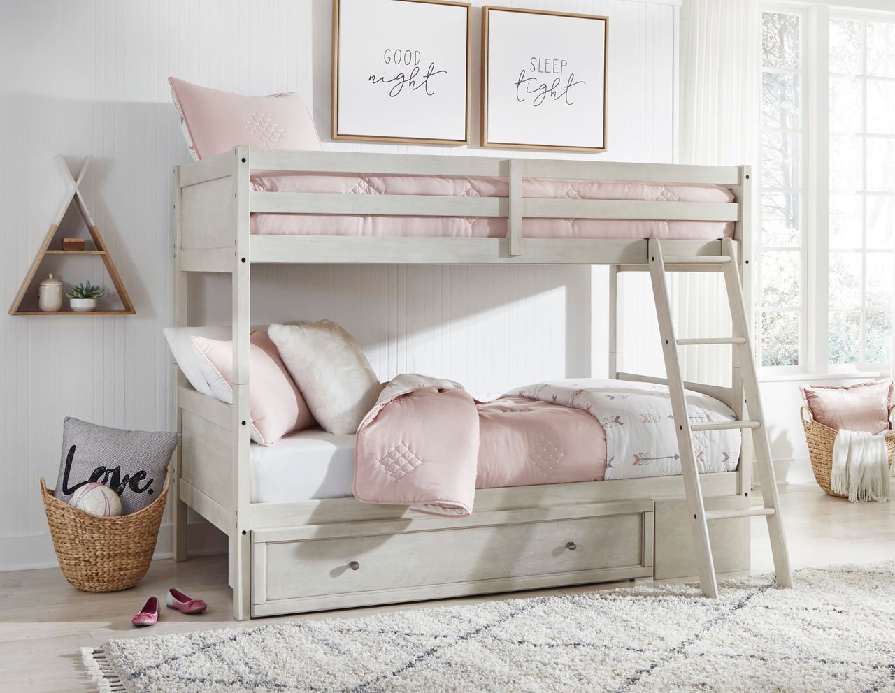Robbinsdale Antique White Twin Over Twin Bunk Bed With Ladder B74259